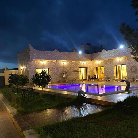 אסאוירה Villa Laarich מראה חיצוני תמונה
