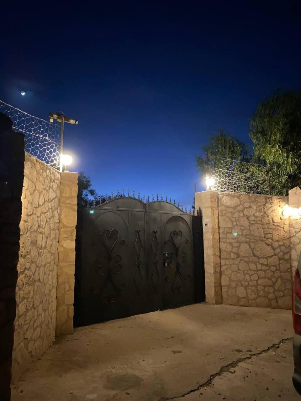 אסאוירה Villa Laarich מראה חיצוני תמונה