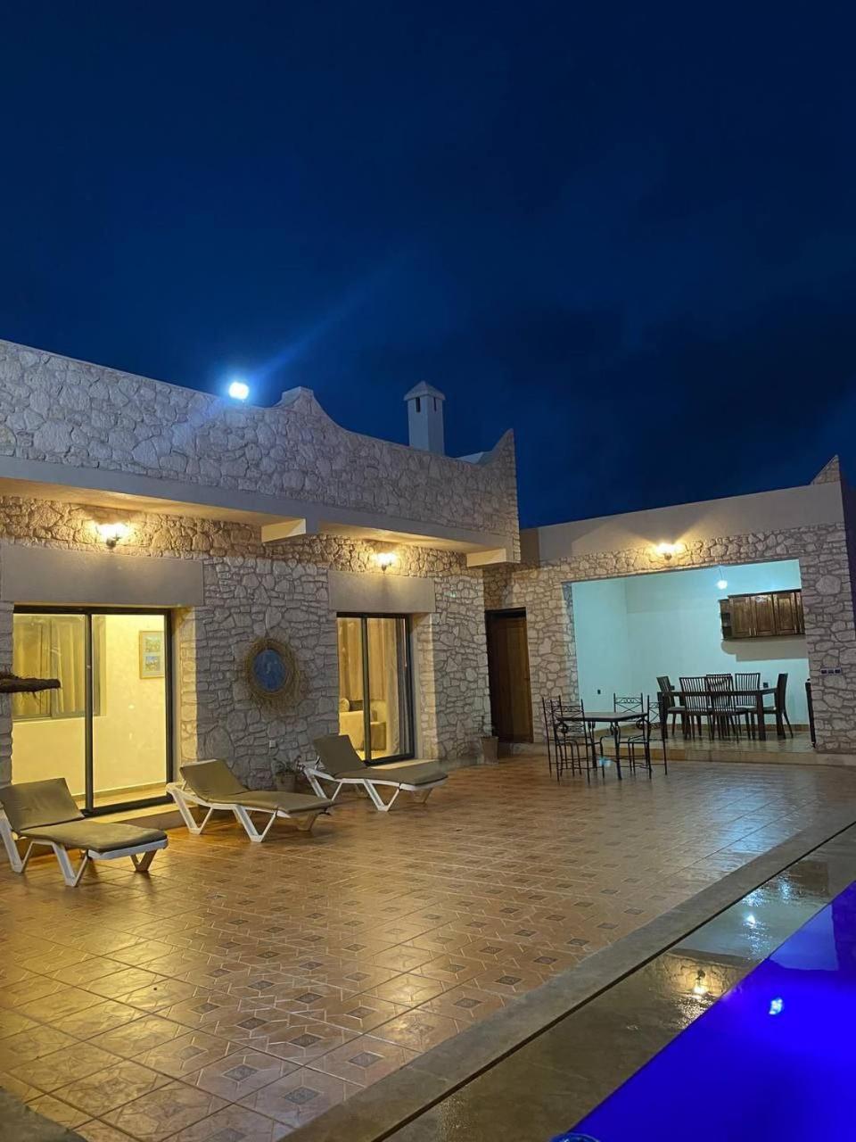 אסאוירה Villa Laarich מראה חיצוני תמונה